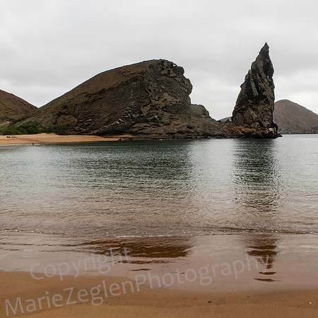 Galapagos Bartoleme Spire 1009