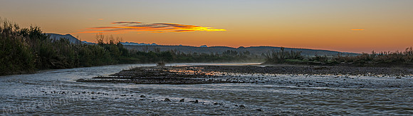 Big Bend Santa Elena Early Sunup over River 4683