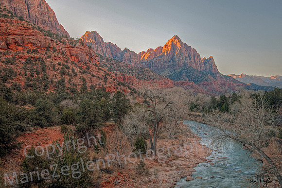 Zion Canyon Sunrise Rio Virgin