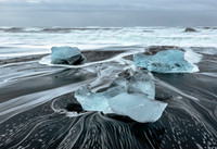 Diamond Beach Three Bergs