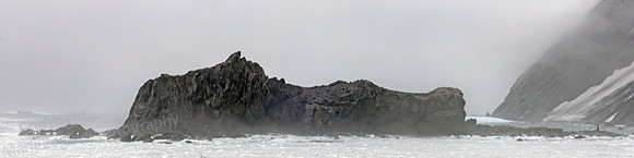 Dreary Elephant Island and Monument to Shackleton Sailors 0286