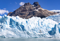 Le Petit Moreno Glacier Mt in Light 0658